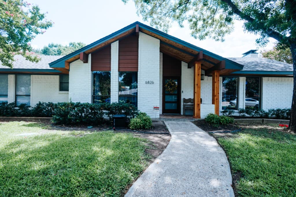 After exterior painting - professional paint job in Dallas